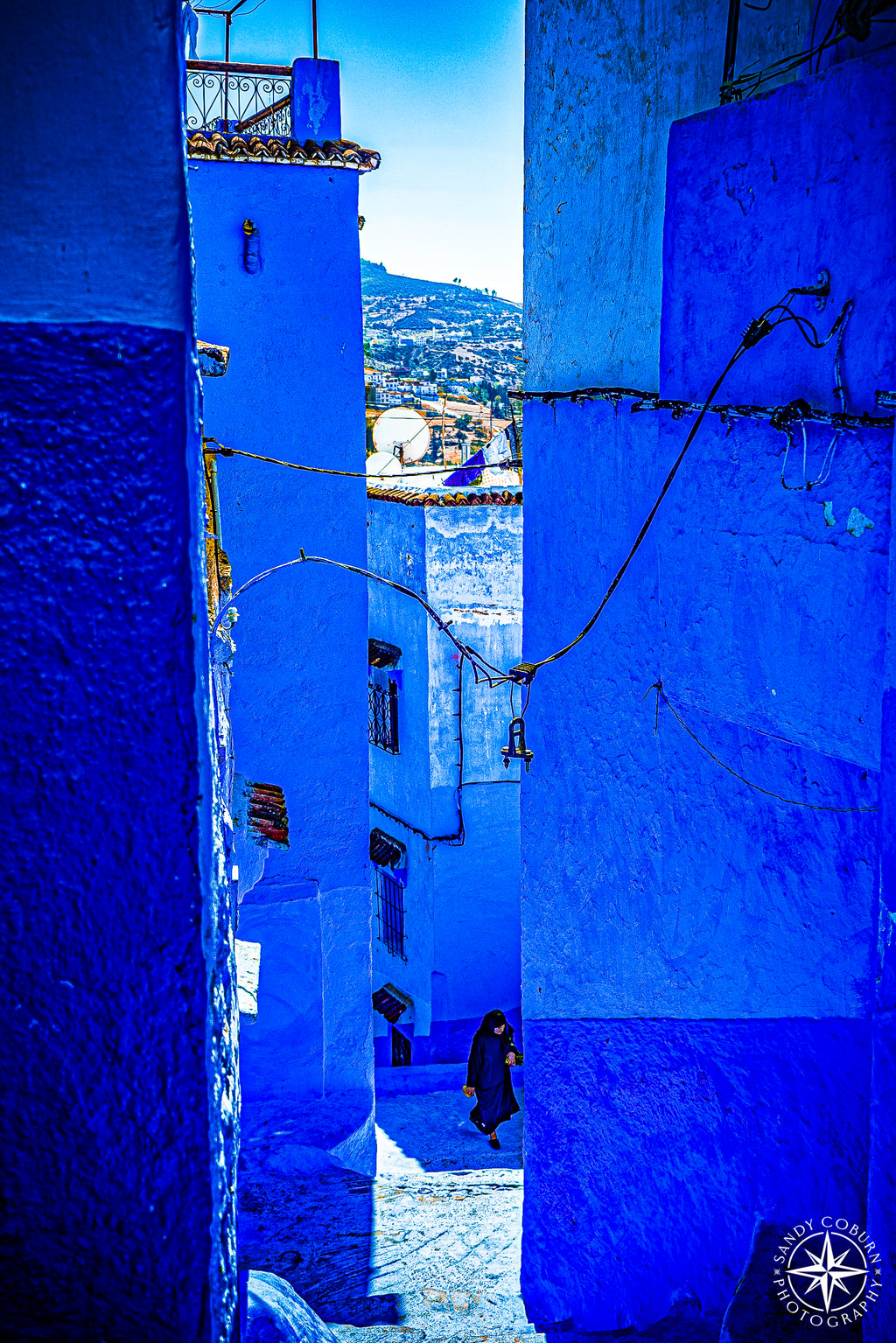Passage in Blue